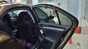 广州汽车玻璃膜售价多少(广州汽车玻璃膜售价分析)