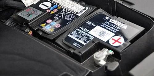 汽车电瓶更换要多少钱(汽车电瓶更换费用解析)