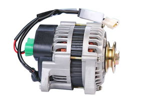 汽车发电机转子转速多少(汽车发电机转子转速的奥秘)