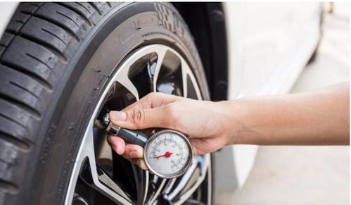 汽车胎压冬季打多少合适(汽车胎压冬季调整指南，多少合适？