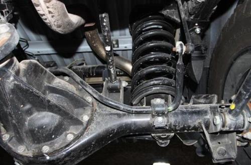 魏县汽车减震垫多少钱(魏县汽车减震垫价格解析)