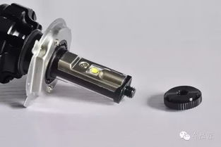 汽车灯泡多少k最好(汽车灯泡多少K最好？选择合适的灯泡亮度与色温)