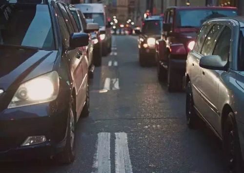 日照汽车喷漆翻新多少钱(日照汽车喷漆翻新价格解析)