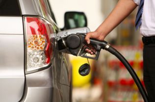 汽车一升等于多少瓦(汽车一升油与瓦数之间的奥秘)