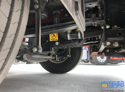 长途汽车多少公里打黄油(长途汽车行驶里程与黄油润滑的奥秘)