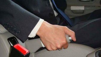 汽车快速刹车好吗多少钱(汽车快速刹车,利与弊及成本分析) 汽车快速刹车好吗多少钱(汽车快速刹车,利与弊及成本分析)