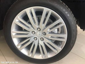 汽车大灯和轮毂多少钱(汽车大灯与轮毂的价格解析) 汽车大灯和轮毂多少钱(汽车大灯与轮毂的价格解析)