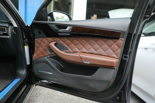 汽车后座椅换皮多少钱(汽车后座椅换皮价格解析)