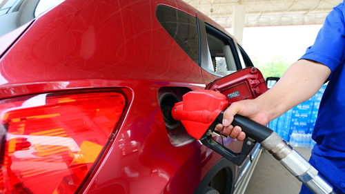 华晨汽车加满油是多少升(华晨汽车加满油量解析)