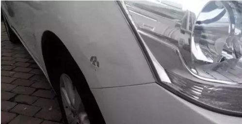 汽车右前凹陷修复多少钱(汽车右前凹陷修复的价位解析)