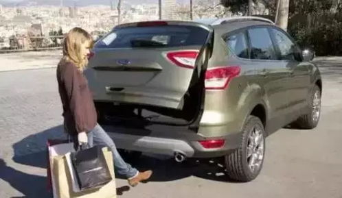 汽车里有多少男人英语(汽车里男人的数量与意义)