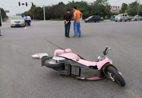 汽车撞到电动车赔偿多少(汽车撞到电动车赔偿多少? 汽车撞到电动车赔偿多少(汽车撞到电动车赔偿多少?