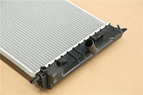 云南汽车散热器报价多少(云南汽车散热器价格解析与市场报价)