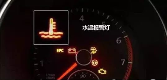 汽车的灯是多少伏电压(汽车灯的电压解析)