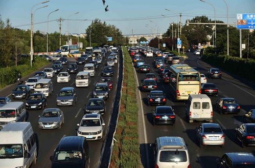 城市道汽车逆行扣多少分(城市交通中汽车逆行的扣分规定)