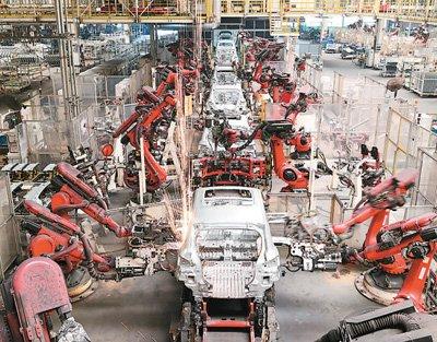 新中国成立时有多少汽车(新中国成立时的汽车数量)