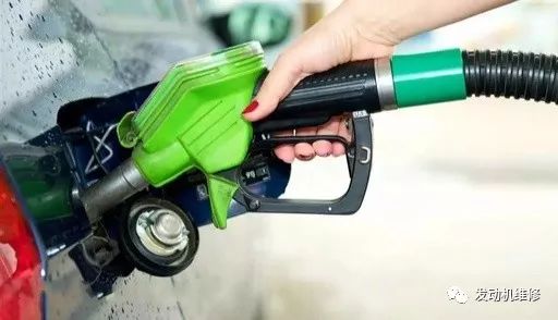 汽车油泵加油要多少升(汽车油泵加油要多少升—探究汽车加油的奥秘) 汽车油泵加油要多少升(汽车油泵加油要多少升—探究汽车加油的奥秘)