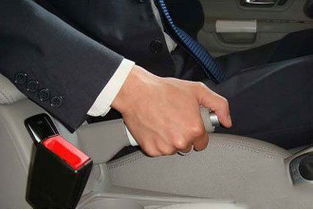 汽车下坡需要多少油费(汽车下坡的油耗分析)