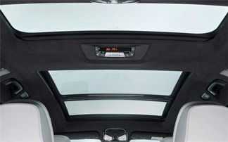 电动旗舰汽车多少钱(电动旗舰汽车价格解析)