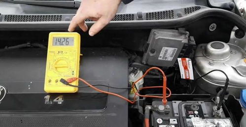 汽车电瓶不用时电压多少(汽车电瓶闲置时的电压解析)