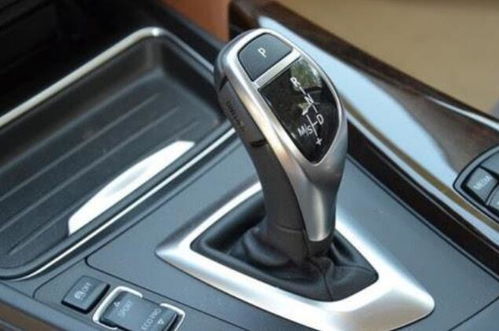 汽车高速多少公里换挡快(汽车高速换挡速度与最佳时机探讨)