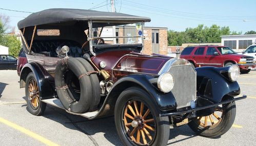 汽车8格油多少升(汽车8格油量究竟是多少升？