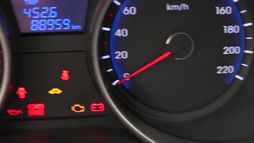 买汽车转速多少正常啊(汽车转速的秘密,如何理解并确定正常的汽车转速) 买汽车转速多少正常啊(汽车转速的秘密,如何理解并确定正常的汽车转速)