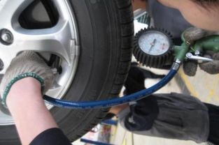 汽车胎压需要加到多少(汽车胎压的正确加注值，安全行驶的必备知识)