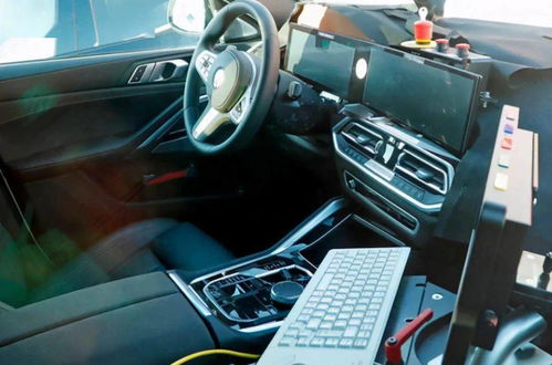 汽车内饰中间距多少(汽车内饰中间距的测量与考量)