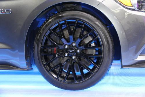 汽车轮毂泄压多少(汽车轮毂泄压多少,安全与性能的平衡) 汽车轮毂泄压多少(汽车轮毂泄压多少,安全与性能的平衡)