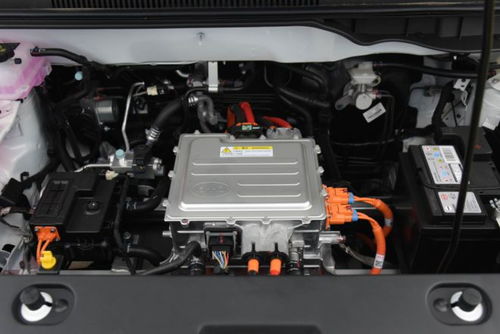 汽车铁油箱能用多少电(汽车铁油箱与电力消耗的深度探讨)