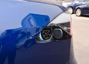 汽车里程多少公里充电(汽车里程与充电的完美结合，探索新能源汽车的续航与充电策略)