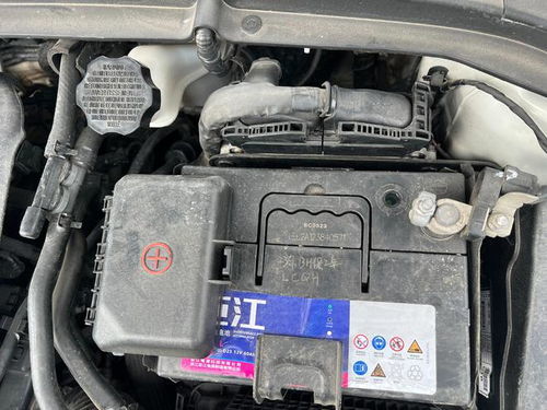 汽车电瓶寿命多少能换新(汽车电瓶寿命，何时更换新电瓶？