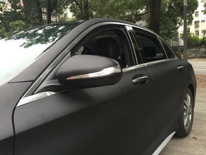 汽车黑色贴膜价格多少(汽车黑色贴膜价格解析)