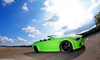 汽车里有多少种香味(汽车里的香气世界，探索汽车香味的多样性)