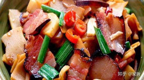 湖北美食腊肉，家乡风味，美味诱人