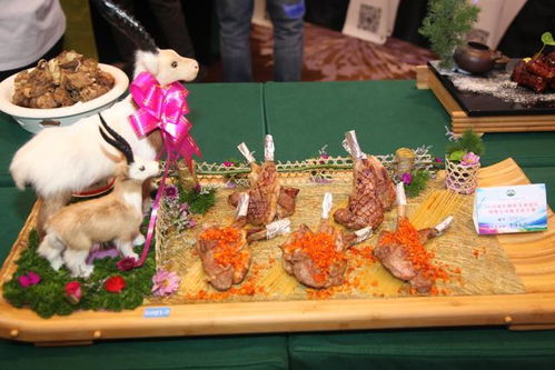 湖北美食绘画作品展示，美食海报呈现湖北美食的魅力与风采