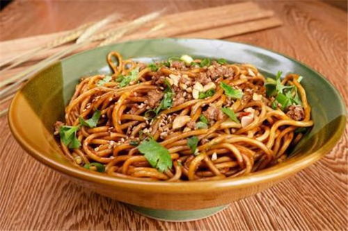 不属于湖北美食-不属于湖北美食特色的是