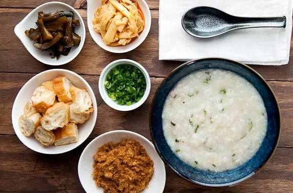 湖南湖北美食探秘，两地美味佳肴介绍