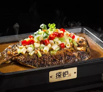 武汉美食聚餐盛宴，湖北美食图片与适合15人聚餐的热门场所