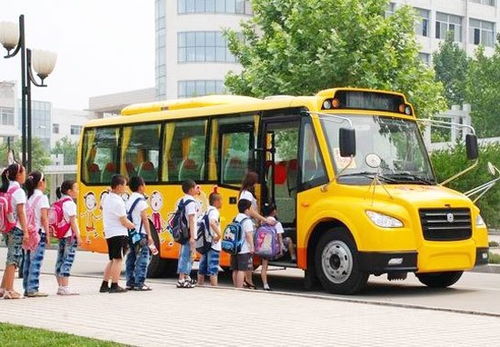 湖北学校旅游班车专线电话及校车收费标准详解 湖北学校旅游班车专线电话及校车收费标准详解
