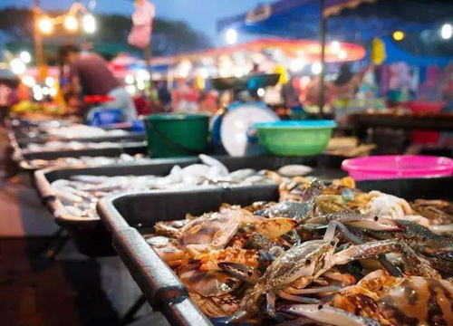 湖北美食海鲜门店推荐与美食城探秘图片 湖北美食海鲜门店推荐与美食城探秘图片