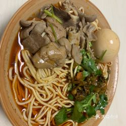 湖北美食探秘,襄阳牛肉面实拍