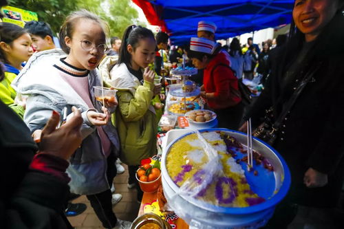 龙湖美食一条街,探寻龙湖美食排行榜的味蕾盛宴! 龙湖美食一条街,探寻龙湖美食排行榜的味蕾盛宴!