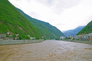 到湖北旅游要带什么,到湖北旅游要带什么东西 到湖北旅游要带什么,到湖北旅游要带什么东西