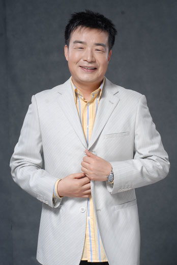 湖北经视主持人谈笑旅游及婚姻状况揭秘