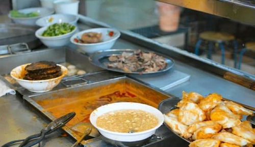 湖北百鸡馆美食推荐,百鸡宴的魅力与图片展示 湖北百鸡馆美食推荐,百鸡宴的魅力与图片展示