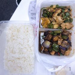 湖北美食之星，湘和食品有限公司的美食之旅