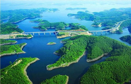 湖北雨天旅游魅力与三大盆地探秘