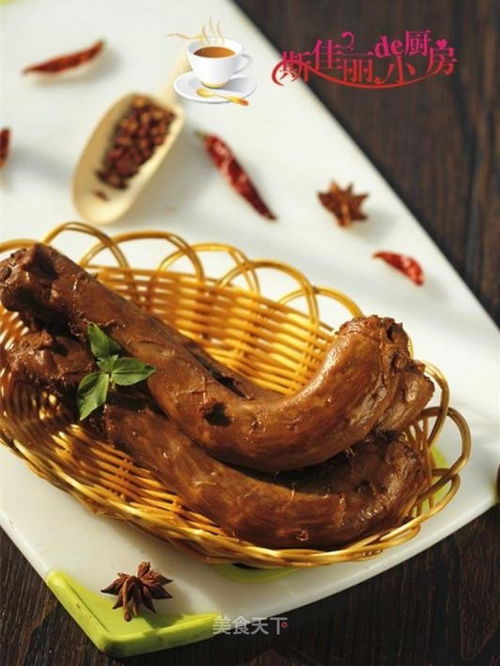 湖北鸭脖制作大全视频教程，美味鸭脖子做法分享